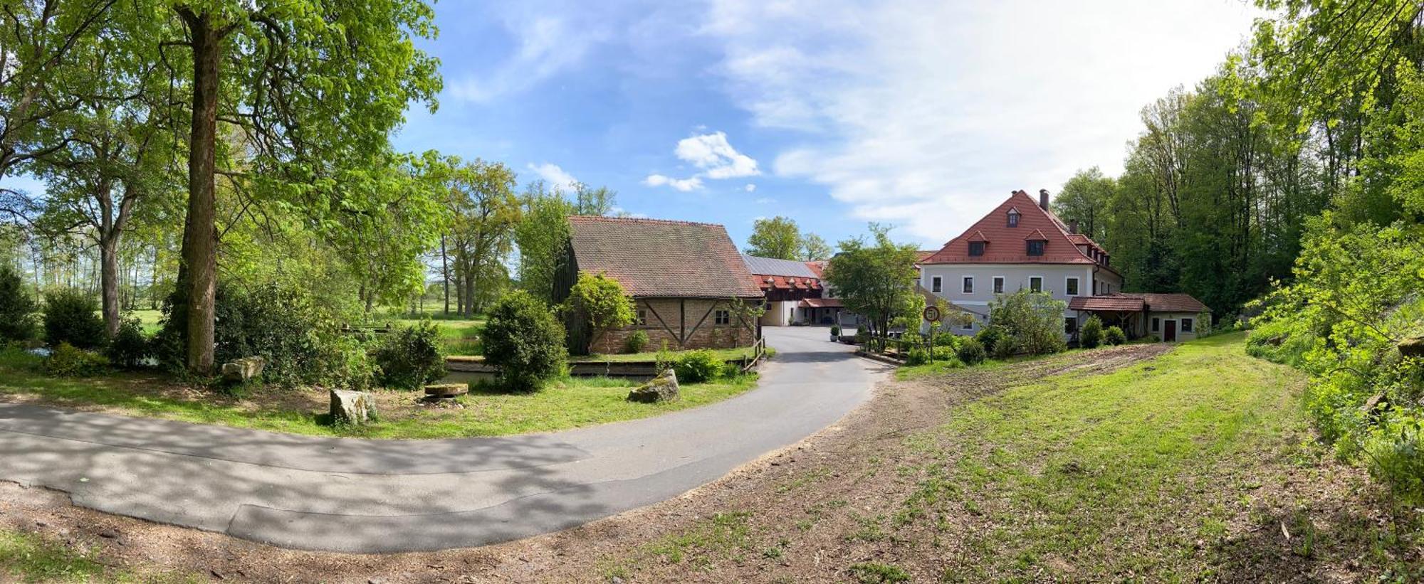 Landhotel Kahrmuhle Pressath Exterior photo